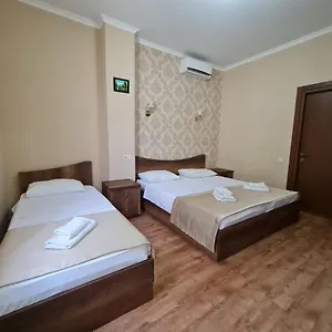 Hotel Gold Line